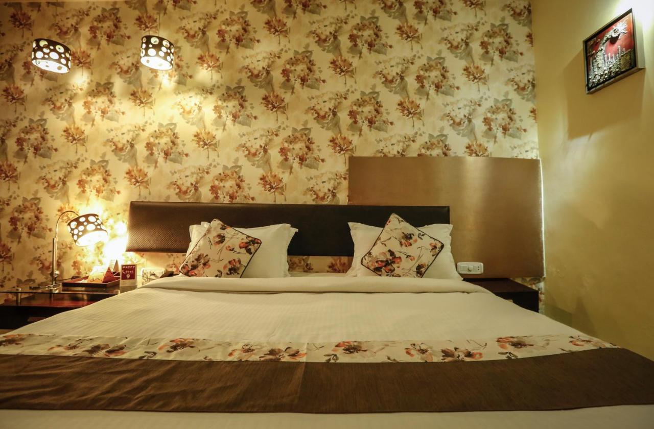 Paradizzo Resort Ajmer Exteriör bild